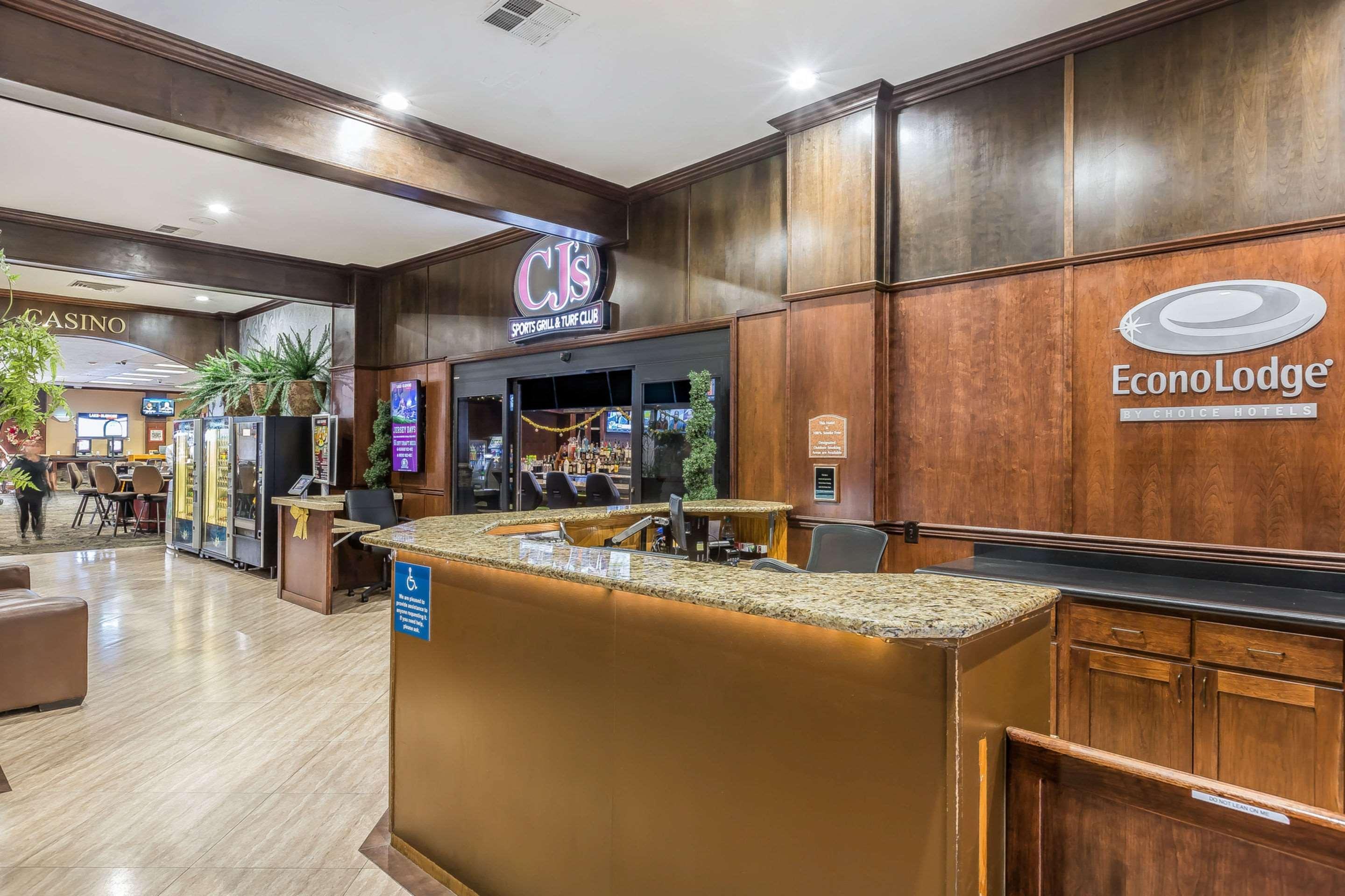 Econo Lodge Lake Elsinore Casino Εξωτερικό φωτογραφία