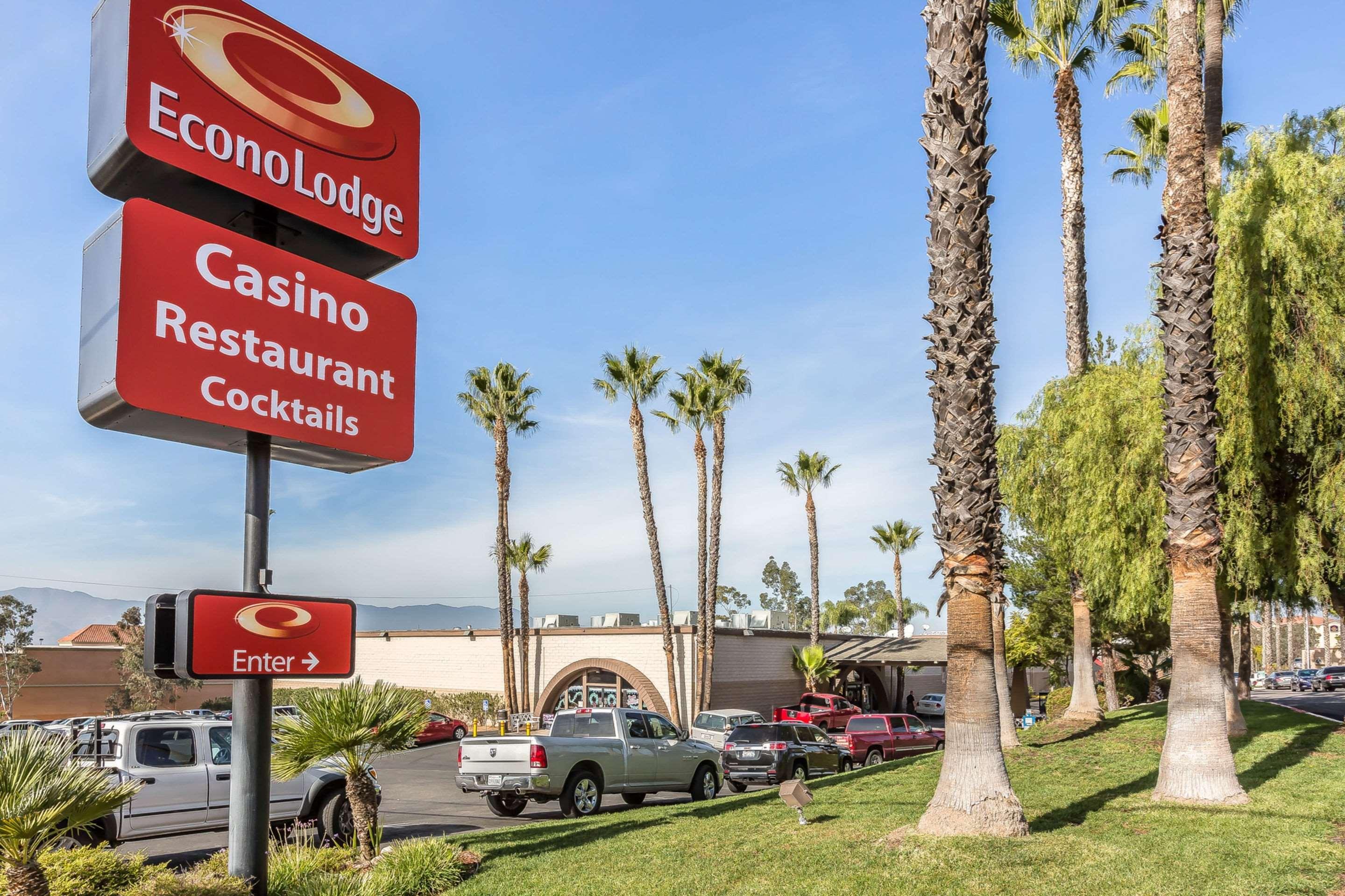 Econo Lodge Lake Elsinore Casino Εξωτερικό φωτογραφία