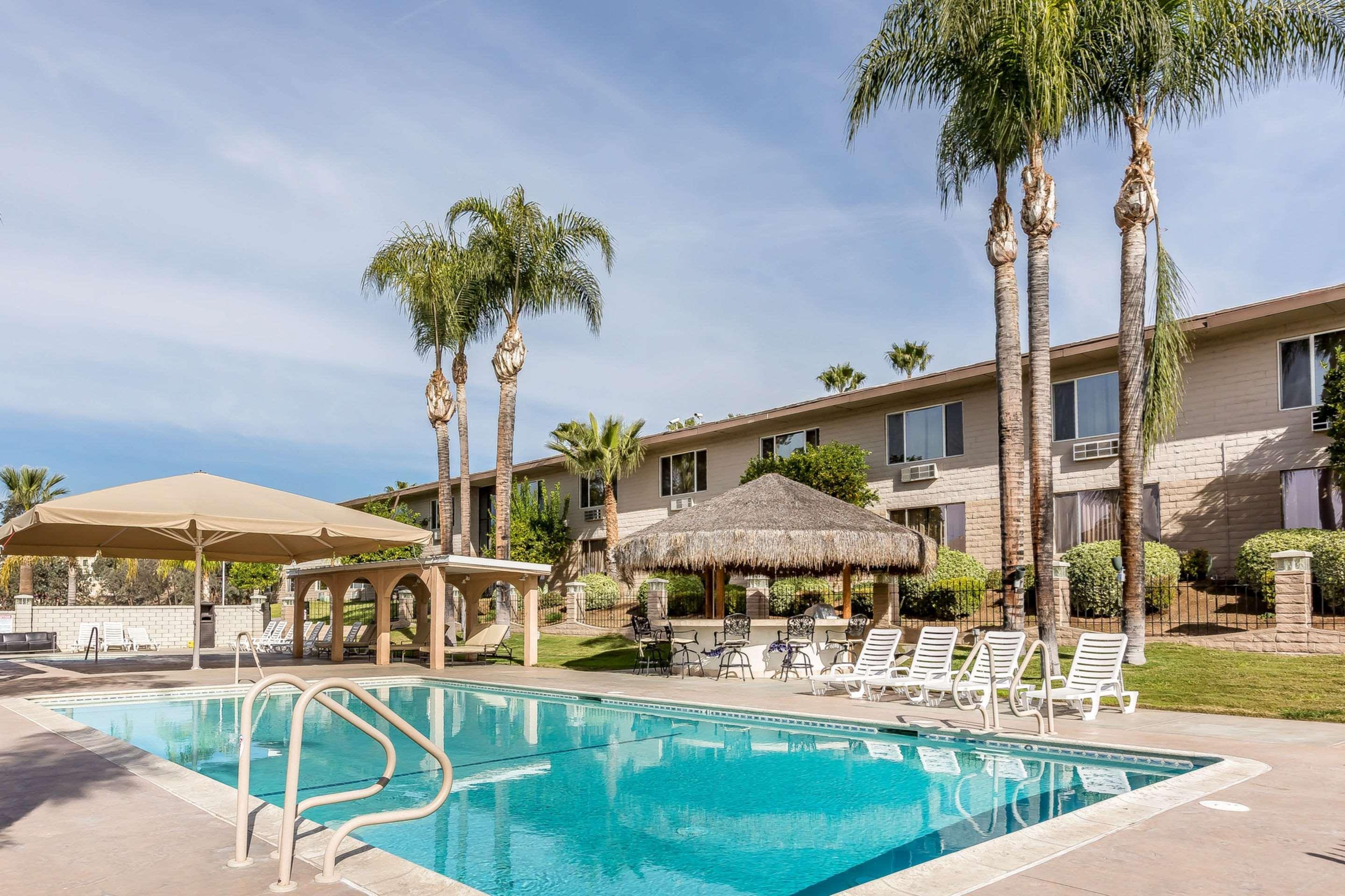 Econo Lodge Lake Elsinore Casino Εξωτερικό φωτογραφία